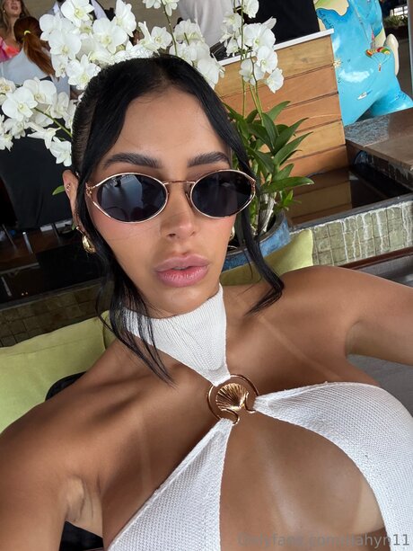 Dahynofici2 高品質のポルノスター アーカイブ