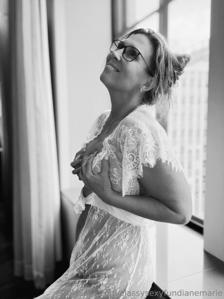 Classysexyfundianemarie ポルノスター パーフェクト 写真