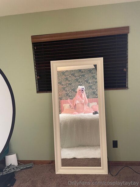 Cosplaytaytay セクシーなスター 画像