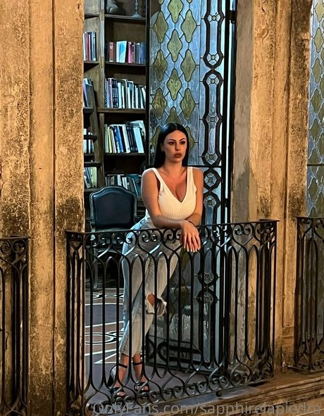 sapphireastrea エロティックなスター ギャラリー