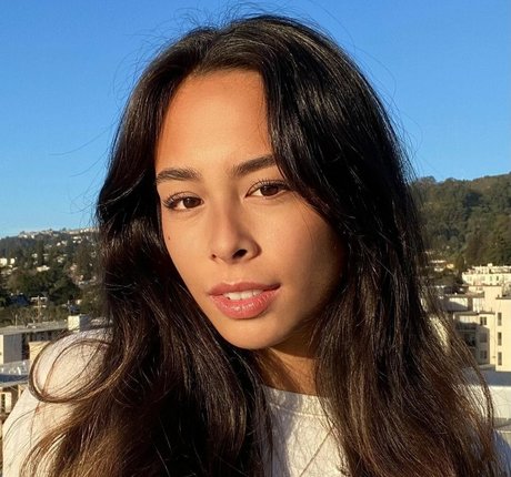 アマチュアペッギングオンリーファンズ 無料 画像