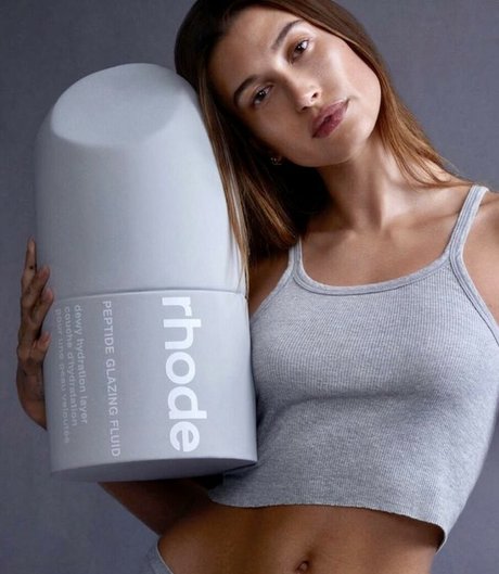 尖ったおっぱいオンリーファンズ 無料ポルノ 画像