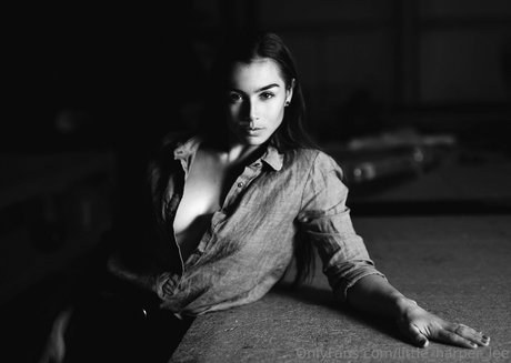 オンリーファンズを崇拝する ポルノ 写真