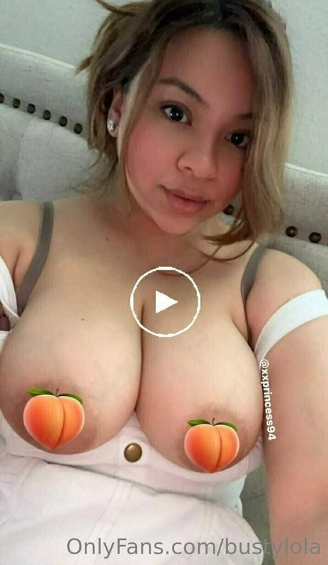 黒人ティーンのプッシーオンリーファンズ ポルノ 画像