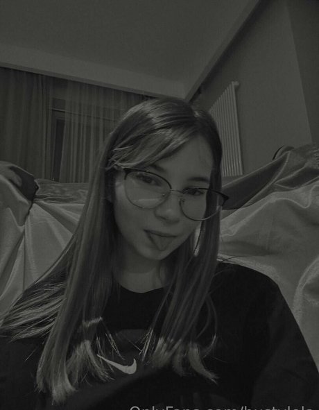 太った足のオンリーファンズ 無料 写真