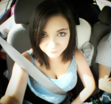 ロシアのアマチュアオンリーファンズ えろ 写真