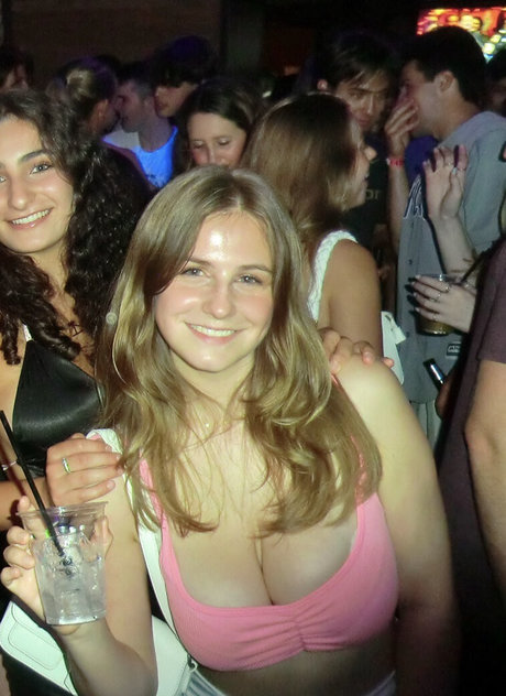 Bela S エロティックなスター 写真