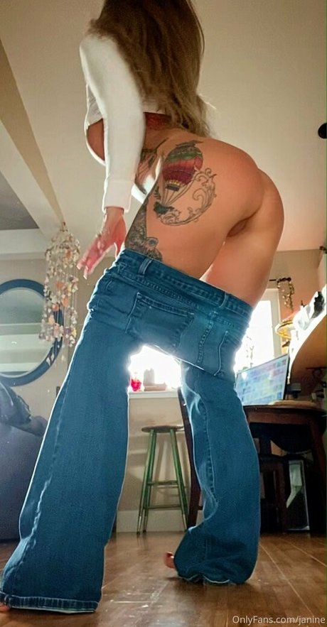 バン・オンリーファンズ 無料セックス 写真