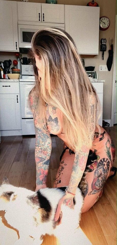 黒人女性のオンリーファンズ セクシーヌード 写真