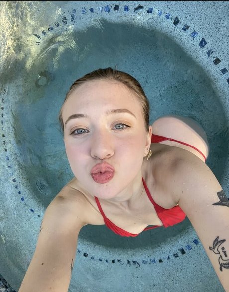 アジアン潮吹き オンリーファンズ アート裸 画像