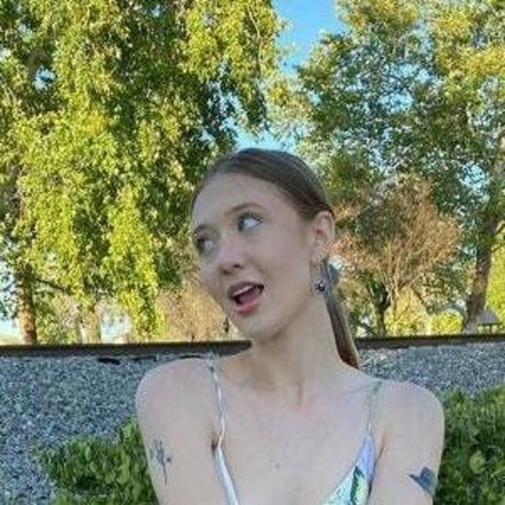 Jordanburton 最高のスター 写真