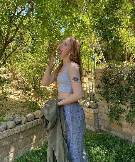 アナルxxx オンリーファンズ 裸 アーカイブ