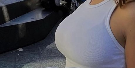 BBWヌードオンリーファンズ 無料xxx 画像