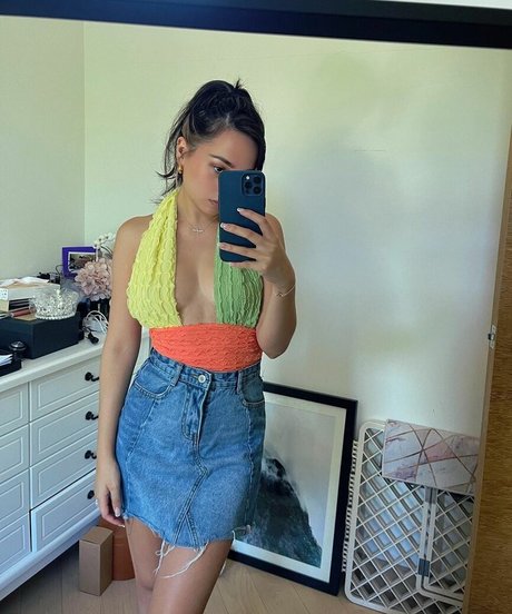 J Lou_ 高品質スター アーカイブ