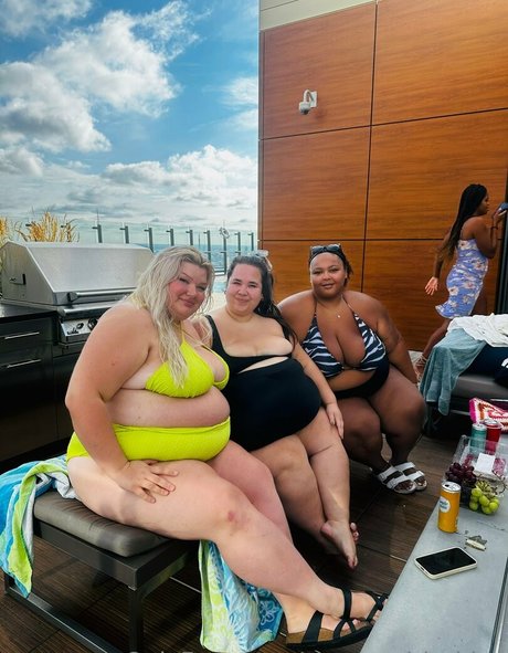 swampgirlssbbw ポルノスター アダルト 画像