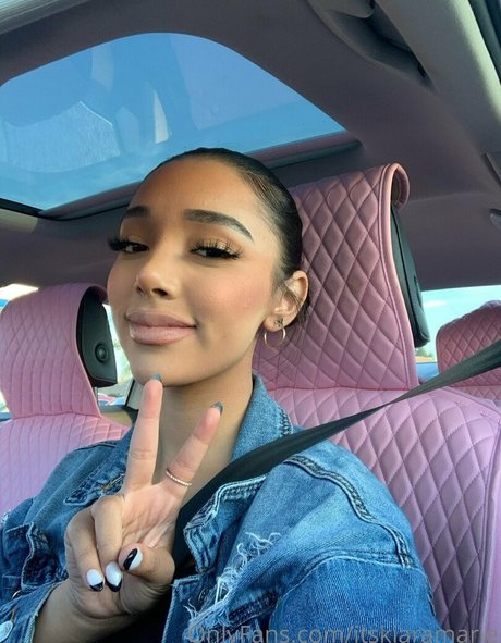 ストリップショー オンリーファンズ えろた 画像