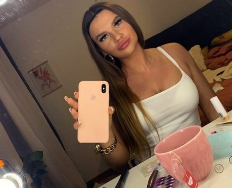 Sarah Slavo ポルノスター ホット アーカイブ