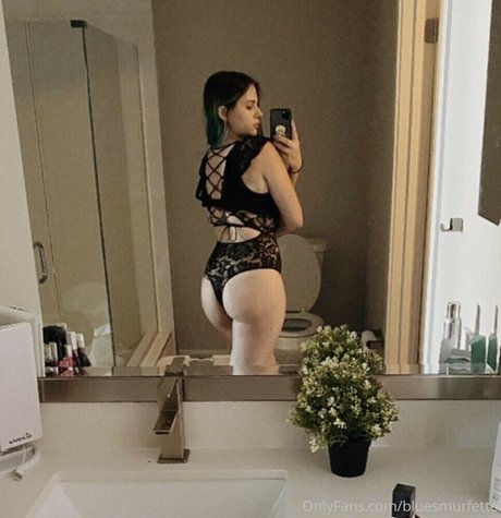 巨乳熟女オンリーファンズ アートヌード 写真