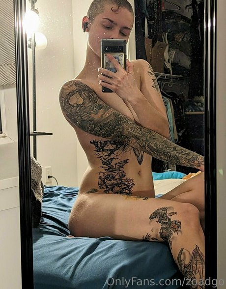 zoadgo セクシーなポルノスター ギャラリー