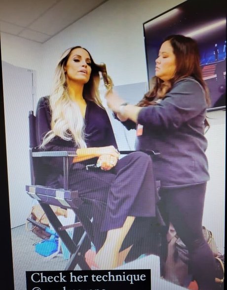 巨乳ランジェリーオンリーファンズ ヌード アーカイブ