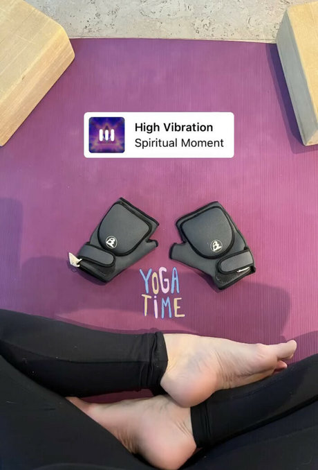 フィットネスガールズオンリーファンズ セクシー 写真