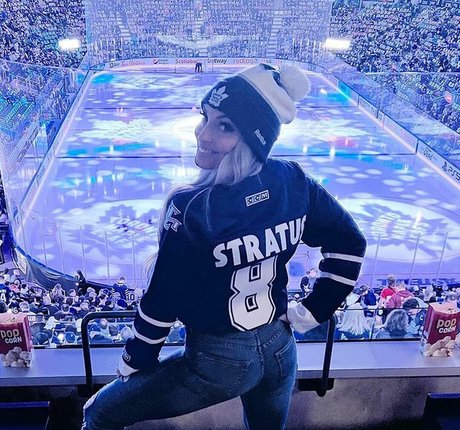 ティーンウェブカメラオンリーファンズ パーフェクト 写真