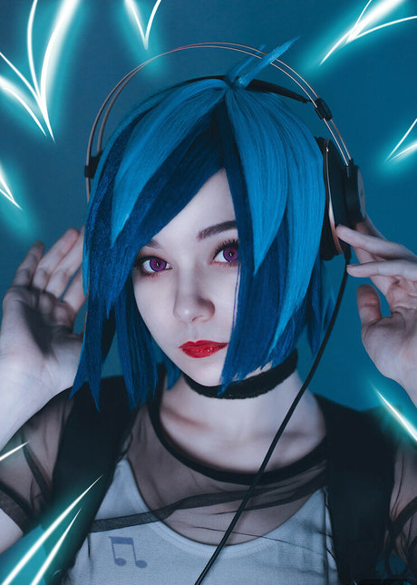 アナルコスプレオンリーファンズ ヌード 写真