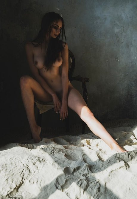 メコスジのオンリーファンズ 無料セクシー 写真