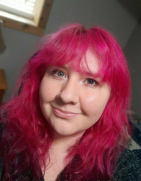 巨乳オナニーオンリーファンズ 無料エロ 写真