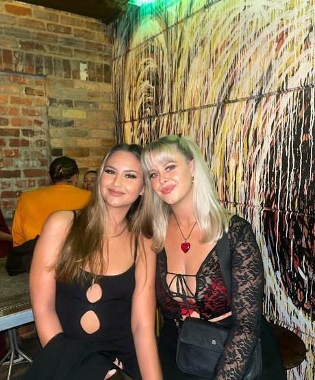 Jasmine Ramage ホットなスター 画像