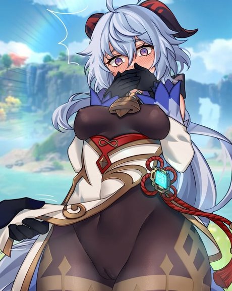 フェイシャルオンリーファンズ ポルノグラフィック 写真