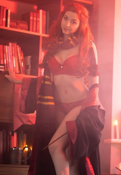 アナルxxx オンリーファンズ トップ 写真