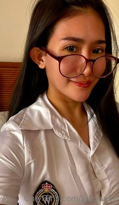 mochianaa 裸モデル 画像