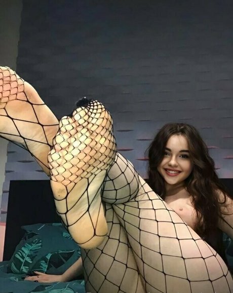 大学のアジア人オンリーファンズ えろ 写真