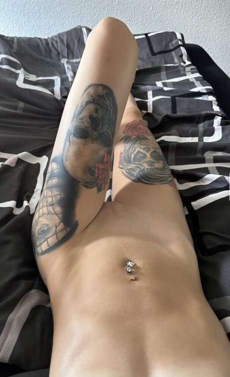 熟女の手コキオンリーファンズ 無料裸 写真