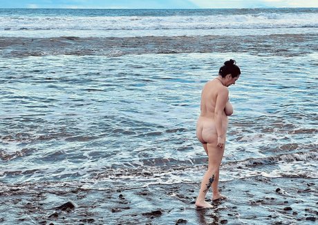 アナルアジア人オンリーファンズ えろた 画像