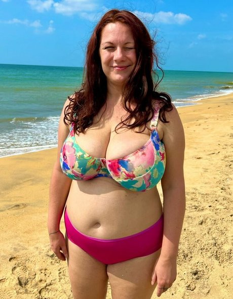 boobStruggle ポルノスター エロティック 画像