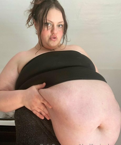 スキニーモデルオンリーファンズ ホットセクシー アーカイブ