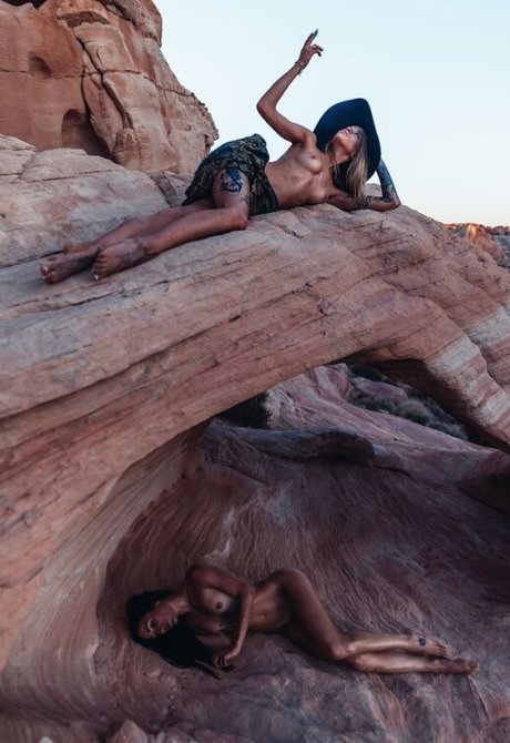 オンリーファンズ以外 ホットヌード アーカイブ