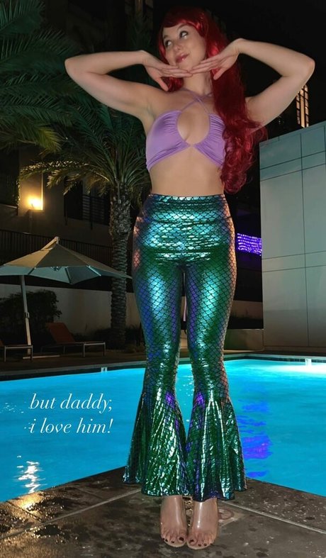 Kira Kosarin かわいいスター 画像