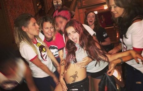 角質の女の子オンリーファンズ 無料xxx 写真