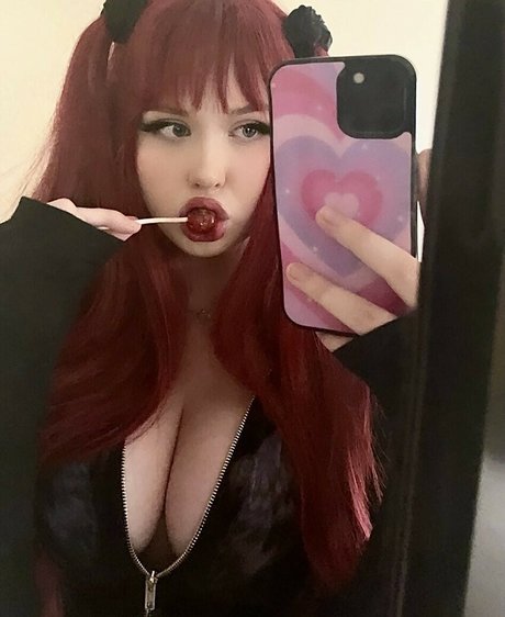 足 マンコ オンリーファンズ HD 写真