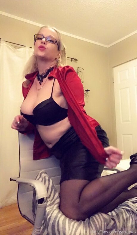 黒人おばあちゃんオンリーファンズ トップ 写真