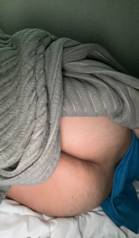 babyaly21 裸の女優 写真