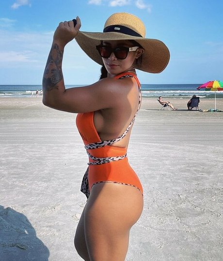 WWE Xia Li 可愛いモデル 画像