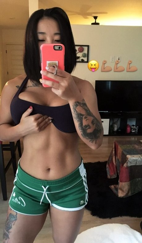 WWE Xia Li セクシーなスター 写真