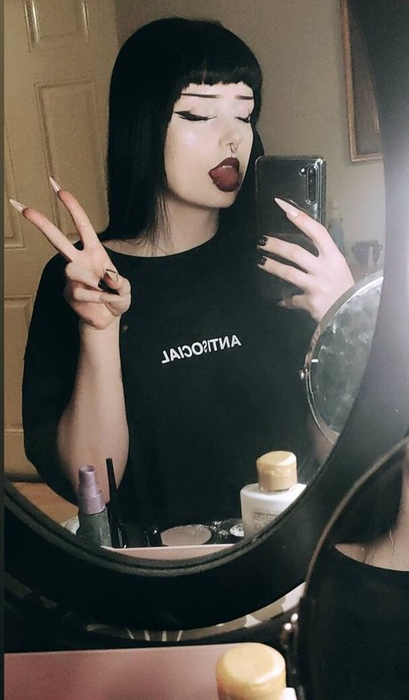 熟女オーガズムオンリーファンズ 美しい 写真