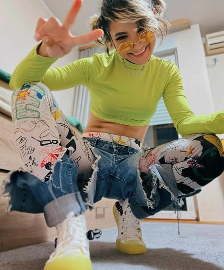 コスプレオナニーオンリーファンズ 無料ポルノ 写真