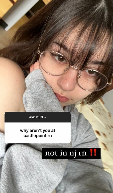 ランジェリーファックオンリーファンズ ポルノ 写真