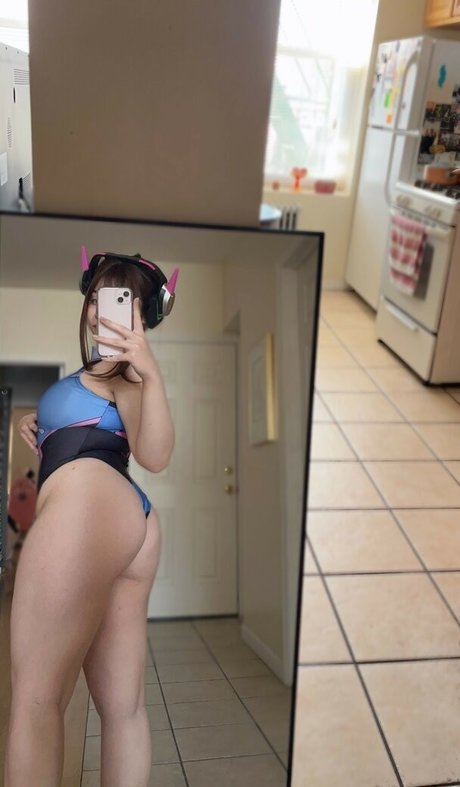 曲線美のブロンドオンリーファンズ ホットセックス 写真